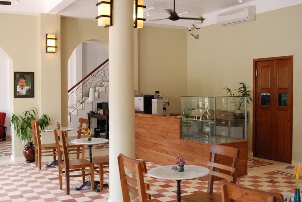 The Columns Otel Kampot Dış mekan fotoğraf