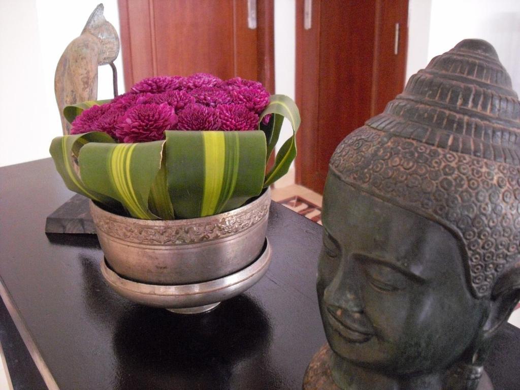 The Columns Otel Kampot Dış mekan fotoğraf